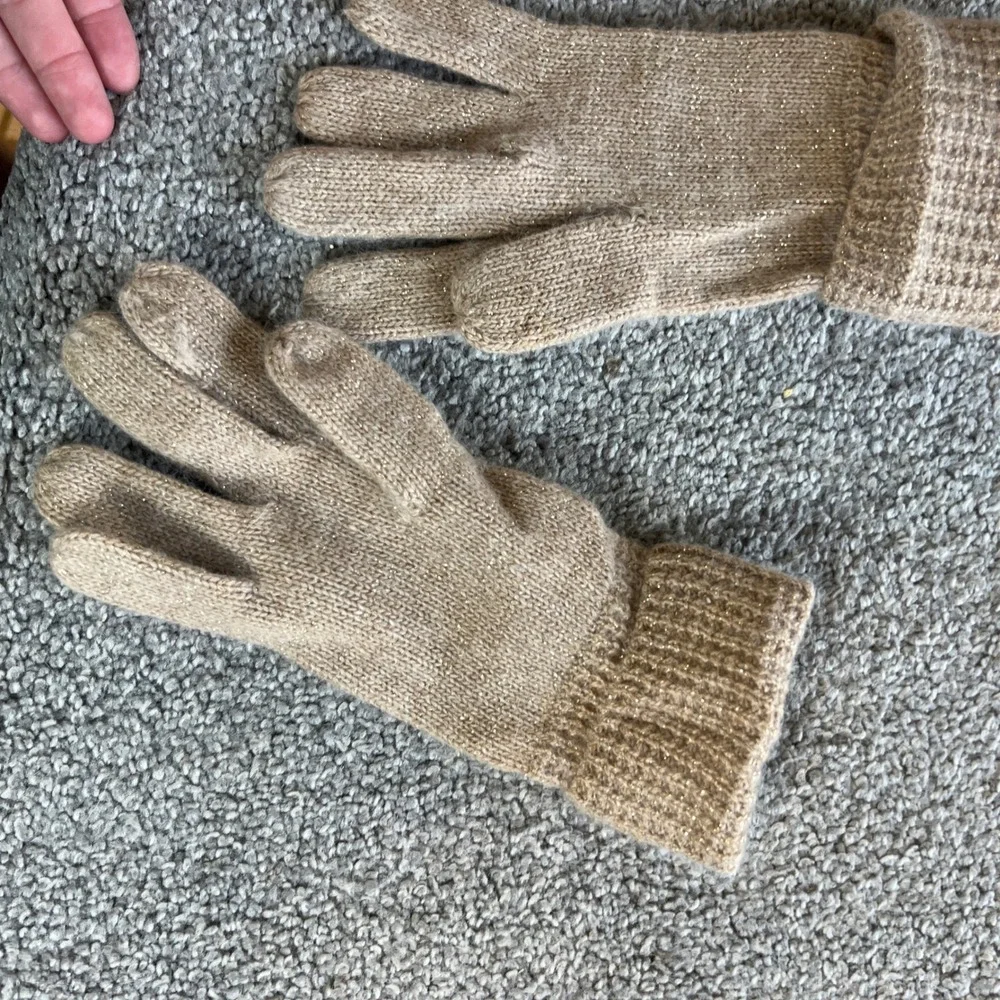 Coach‎ Knit Gloves Womens S/O Tan Gold Metallic Wool Cashmere Blend Shimmer